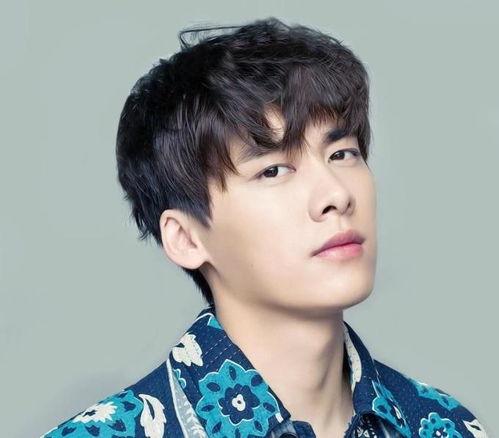 爆料李易峰球星脏辫视频,球星风度与时尚态度